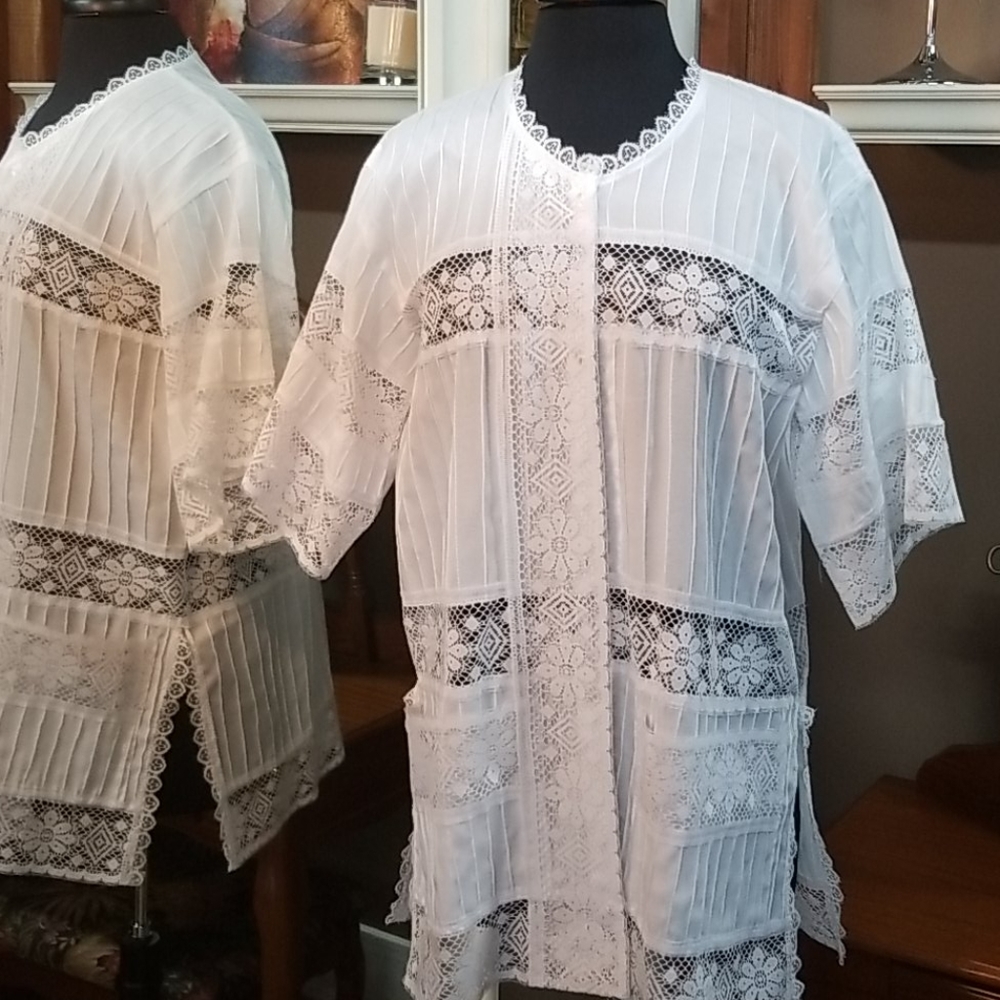 No tags white swimsuit cover med-lrg